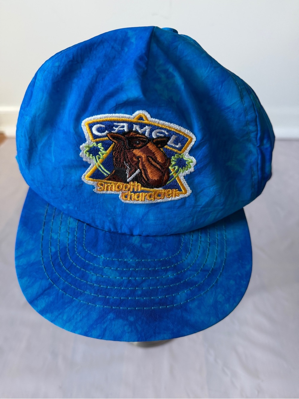 Camel Smooth Character Blue Baseball Cap nylon vintage 90s Tie dye snapback